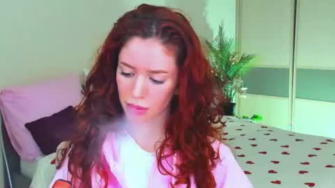 christinaconteeree online show from 07/17/26, 07:19