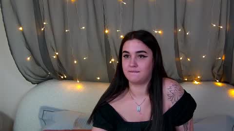 Christina online show from 10/25/25, 06:35