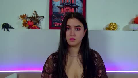 Christina online show from 10/27/25, 06:23