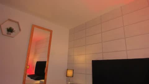 Christine  online show from 02/02/26, 12:15