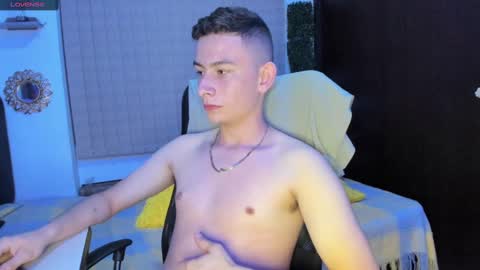 christmiller_1 online show from 03/02/25, 12:42