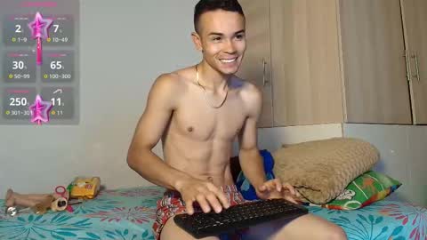 CHRISTOPHER online show from 01/12/26, 01:49