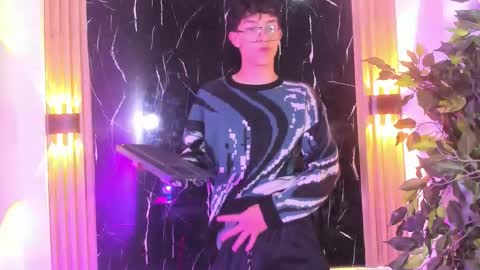 Chrisopher Hunter online show from 02/02/26, 04:11