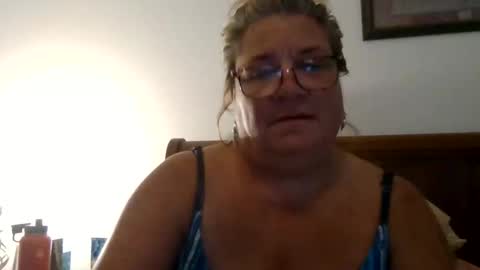 Snapshot of christopher_rain chatting on 05/09/26, 12:05 Christopher Rain online show from 05/09/26, 12:05