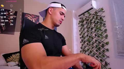 Christopher Black online show from 01/06/26, 01:15