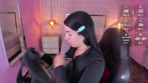 CHRISTY  online show from 10/28/25, 07:27