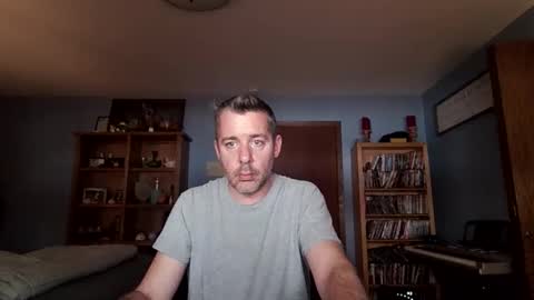 chrisw8121 online show from 02/13/26, 10:17