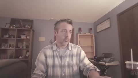 chrisw8121 online show from 03/20/26, 04:28