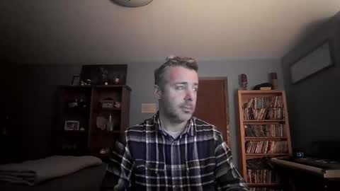 Snapshot of chrisw8121670385 chatting on 02/22/26, 11:58 Chris online show from 02/22/26, 11:58