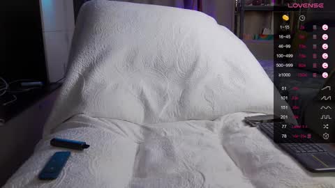 Snapshot of chrisx6m chatting on 02/10/25, 01:14 chrisx6m online show from 02/10/25, 01:14