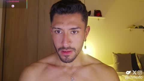 Snapshot of chrisxfo chatting on 02/02/26, 01:04 Chris online show from 02/02/26, 01:04