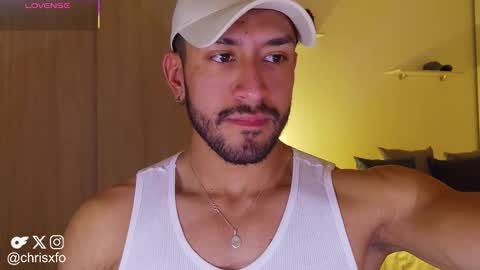 Snapshot of chrisxfo chatting on 02/06/26, 11:41 Chris online show from 02/06/26, 11:41