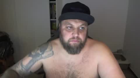 Snapshot of chrizz80 chatting on 01/18/25, 05:59 Chrizz online show from 01/18/25, 05:59