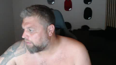 Chrizz online show from 07/15/26, 10:04