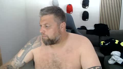 Chrizz online show from 07/17/26, 10:00