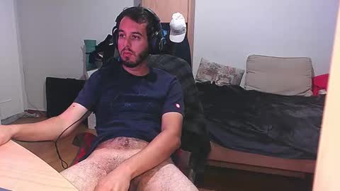 Chromefox123 online show from 11/30/25, 06:17