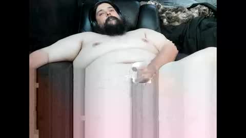 Snapshot of chubbnuncut chatting on 04/15/26, 05:03 chubbnuncut online show from 04/15/26, 05:03