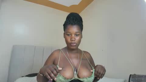 Flora online show from 04/22/26, 10:28