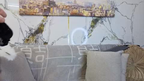 Snapshot of chubby_pregnant23_pm chatting on 12/16/25, 05:40 chubby_pregnant23_pm online show from 12/16/25, 05:40