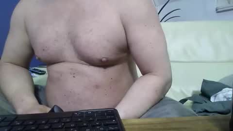 Snapshot of chubbybelly80 chatting on 09/29/25, 02:27 Corviglia online show from 09/29/25, 02:27