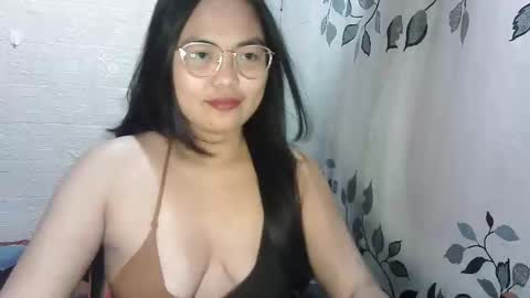 Snapshot of chubbycheeks27 chatting on 04/23/26, 04:09 chubbycheeks27 online show from 04/23/26, 04:09