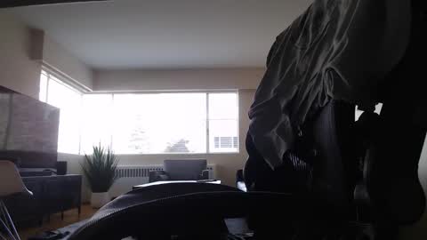 AstorYvr online show from 04/15/26, 06:26