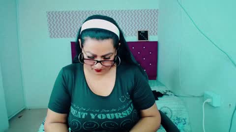 Lulu online show from 01/04/25, 01:10