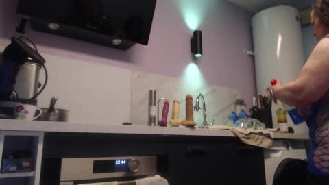 Jessica online show from 02/06/25, 10:43