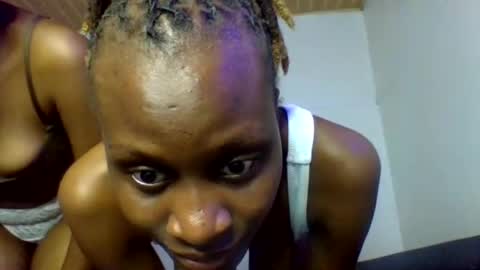 Snapshot of chynasquirt chatting on 07/15/26, 05:29 Sharn online show from 07/15/26, 05:29