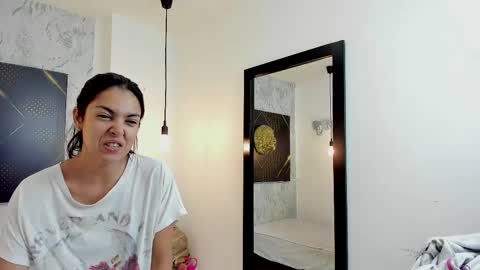 ...   ... online show from 03/06/25, 03:35