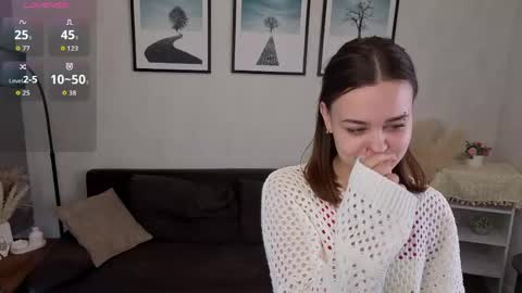 Snapshot of ciaragately chatting on 04/14/26, 11:16 My name is Mia hello everyone online show from 04/14/26, 11:16