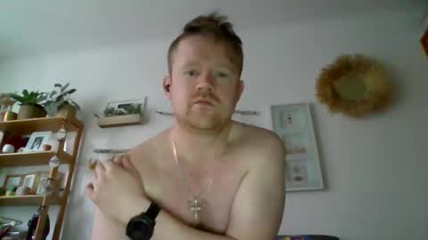 Snapshot of ciasnsyrize1996 chatting on 11/24/25, 06:35 ciasnsyrize1996 online show from 11/24/25, 06:35