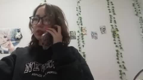 Snapshot of cicelyphaup chatting on 07/15/26, 09:14 Olivia online show from 07/15/26, 09:14
