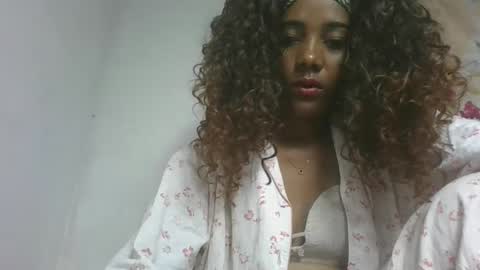 Snapshot of ciciazzhh chatting on 03/02/26, 07:15 ciciazzhh online show from 03/02/26, 07:15