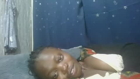 Snapshot of cilia_petite chatting on 02/14/25, 09:10 cilia petite online show from 02/14/25, 09:10