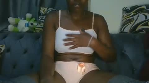 cilia petite online show from 03/20/26, 05:23