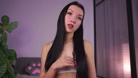 Snapshot of cinacandy chatting on 11/03/25, 04:25 L online show from 11/03/25, 04:25