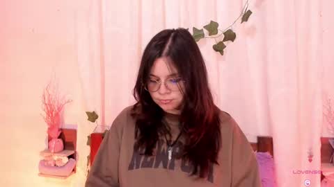 Sofi Eva and Mey online show from 02/19/25, 08:20