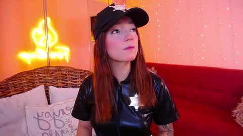 cinnamon_bite online show from 01/11/26, 01:16