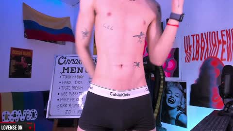 David     Independent Model online show from 12/29/24, 08:00