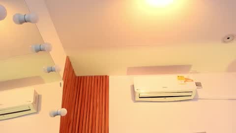 Cintia online show from 11/12/25, 12:05