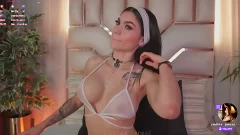 Cinthia online show from 06/14/26, 07:21