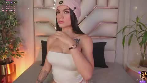 Cinthia online show from 07/14/26, 05:56