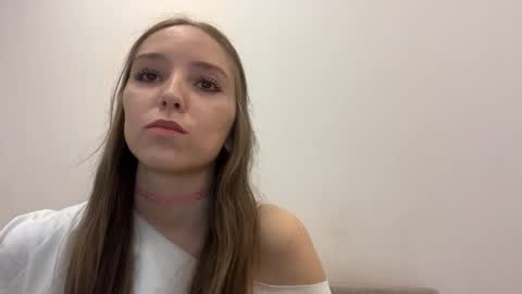 Snapshot of cinthiaprysock chatting on 03/31/26, 02:17 Aurora online show from 03/31/26, 02:17