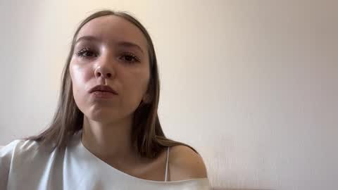 Snapshot of cinthiaprysock chatting on 04/05/26, 05:37 Aurora online show from 04/05/26, 05:37