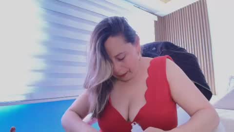 Cinthya online show from 06/22/26, 07:22