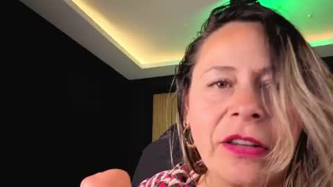 Cinthya online show from 07/18/26, 02:43