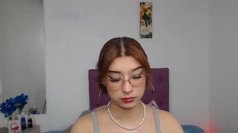 cinthyagomez6 online show from 02/05/25, 11:34