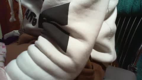 Snapshot of ciop1962 chatting on 02/26/25, 12:03 ciop1962 online show from 02/26/25, 12:03