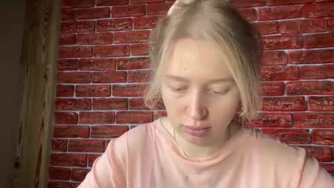 citrusblissss online show from 10/06/25, 01:58